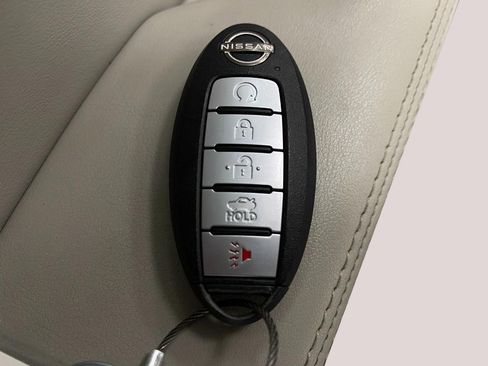 Certified 2025 Nissan Altima 2.5 SV FWD image 28