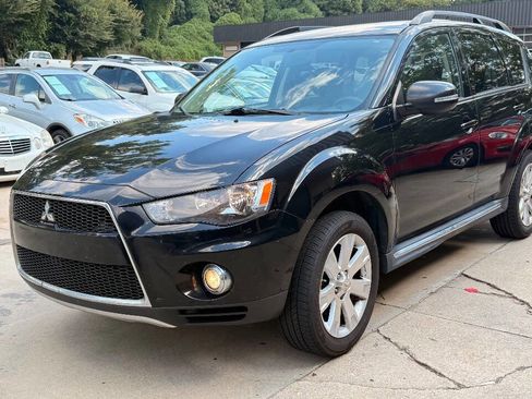Used 2013 Mitsubishi Outlander SE image 7