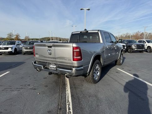 Used 2024 RAM 1500 Limited image 8