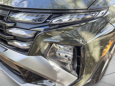 Certified 2025 Hyundai Tucson SE image 8