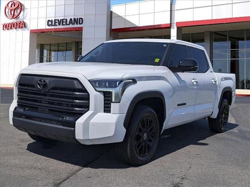 Used 2024 Toyota Tundra Limited image 5