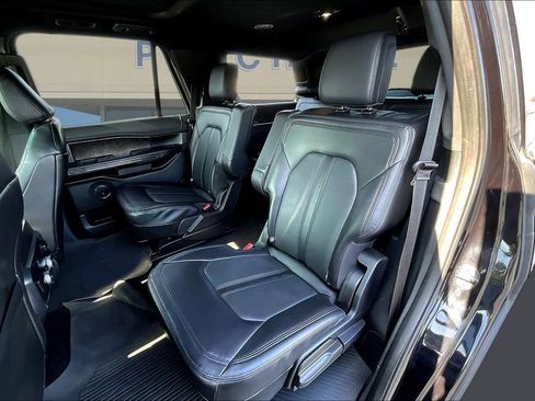 Used 2021 Ford Expedition Limited AWD/4WD image 24