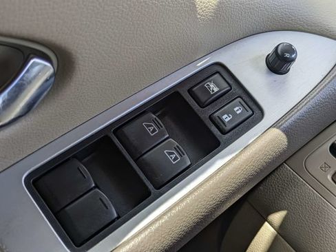 Used 2012 Nissan Murano SL AWD/4WD image 25