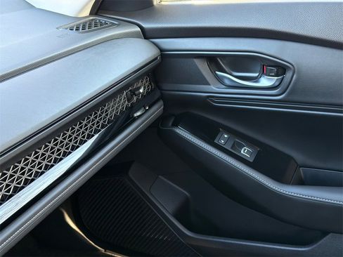 Used 2023 Honda Accord Touring image 32