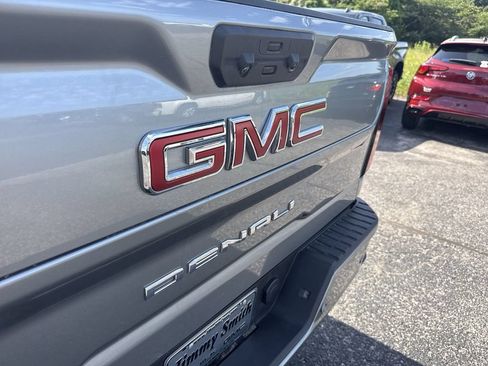 Certified 2024 GMC Sierra 2500 Denali w/ Denali Reserve Package AWD/4WD image 38