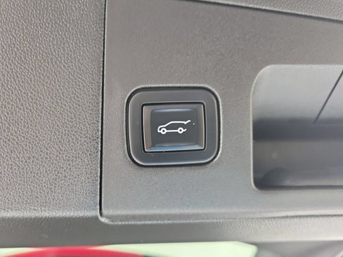 Used 2023 Cadillac XT5 Premium Luxury AWD/4WD image 10