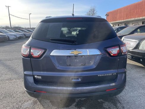 Used 2013 Chevrolet Traverse LS image 5