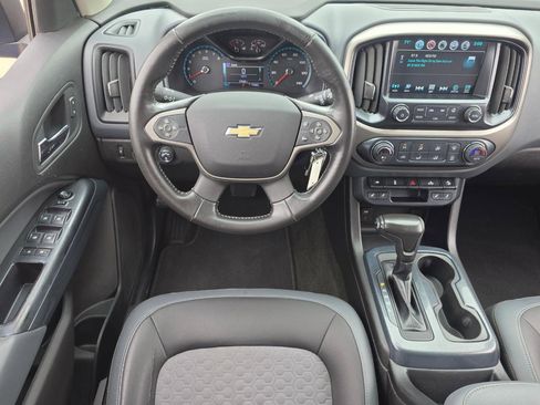 Used 2018 Chevrolet Colorado Z71 image 13