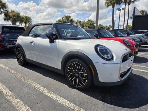 Certified 2025 MINI Cooper S FWD image 1