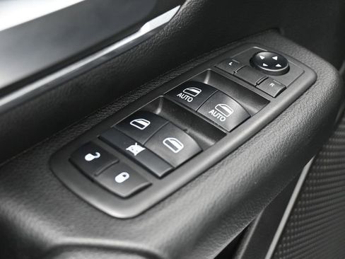 Used 2019 RAM 1500 Big Horn image 27