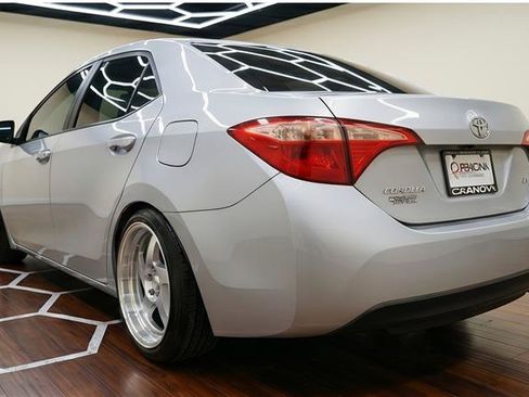 Used 2019 Toyota Corolla LE FWD image 6