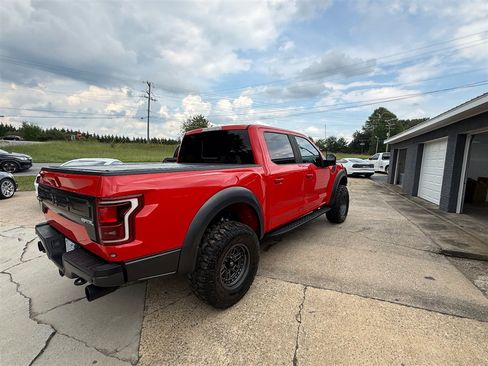 Used 2018 Ford F150 Raptor w/ Equipment Group 802A Luxury AWD/4WD image 6