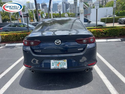 Used 2022 MAZDA MAZDA3 s image 4