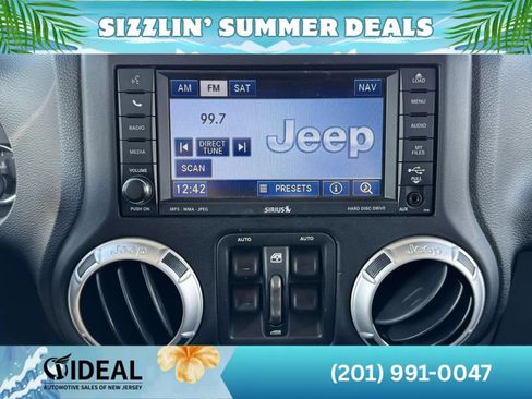 Used 2011 Jeep Wrangler Unlimited Sahara w/ Dual Top Group AWD/4WD image 13