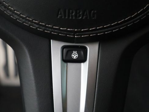 Used 2022 BMW M850i xDrive Coupe AWD/4WD image 31