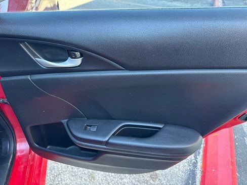 Used 2021 Honda Civic Sport image 27