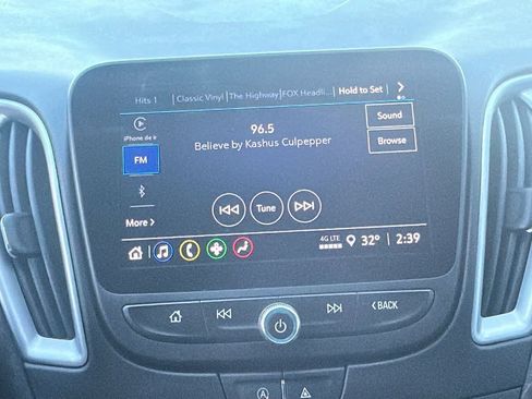 Used 2023 Chevrolet Malibu LT image 21