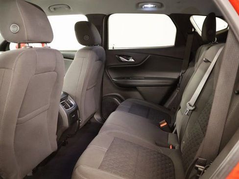Used 2019 Chevrolet Blazer LT image 31