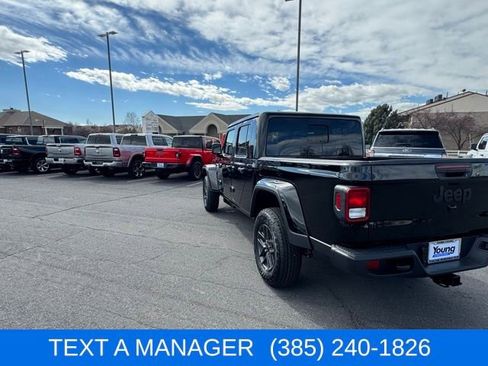 New 2026 Jeep Gladiator Sport image 3