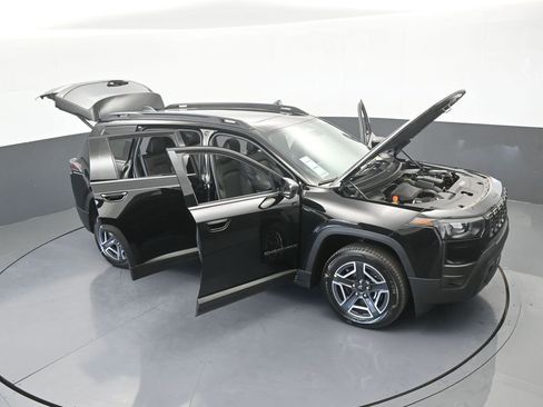 New 2026 Jeep Cherokee Limited image 66