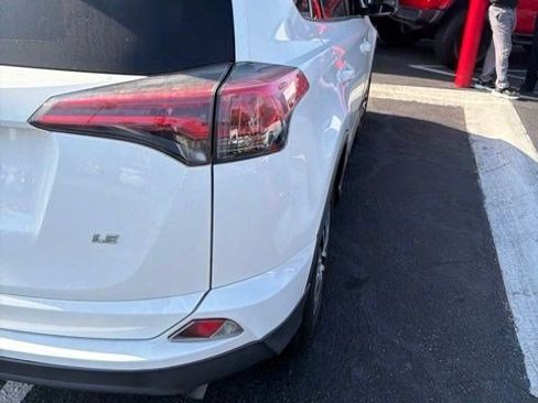Used 2018 Toyota RAV4 LE w/ Carpet Mat Package FWD image 2