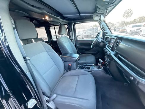 Used 2021 Jeep Wrangler Unlimited Sport S image 31