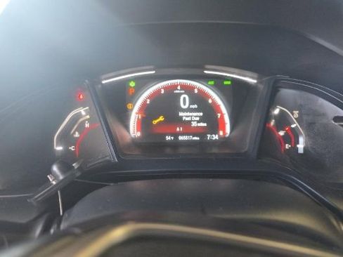 Used 2019 Honda Civic Sport image 8