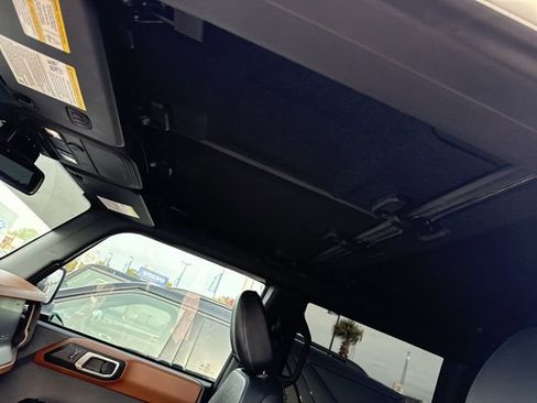 Used 2024 Ford Bronco Outer Banks image 12