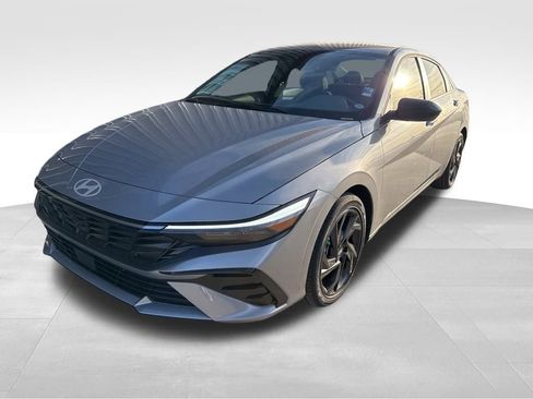 New 2026 Hyundai Elantra SEL Sport image 1