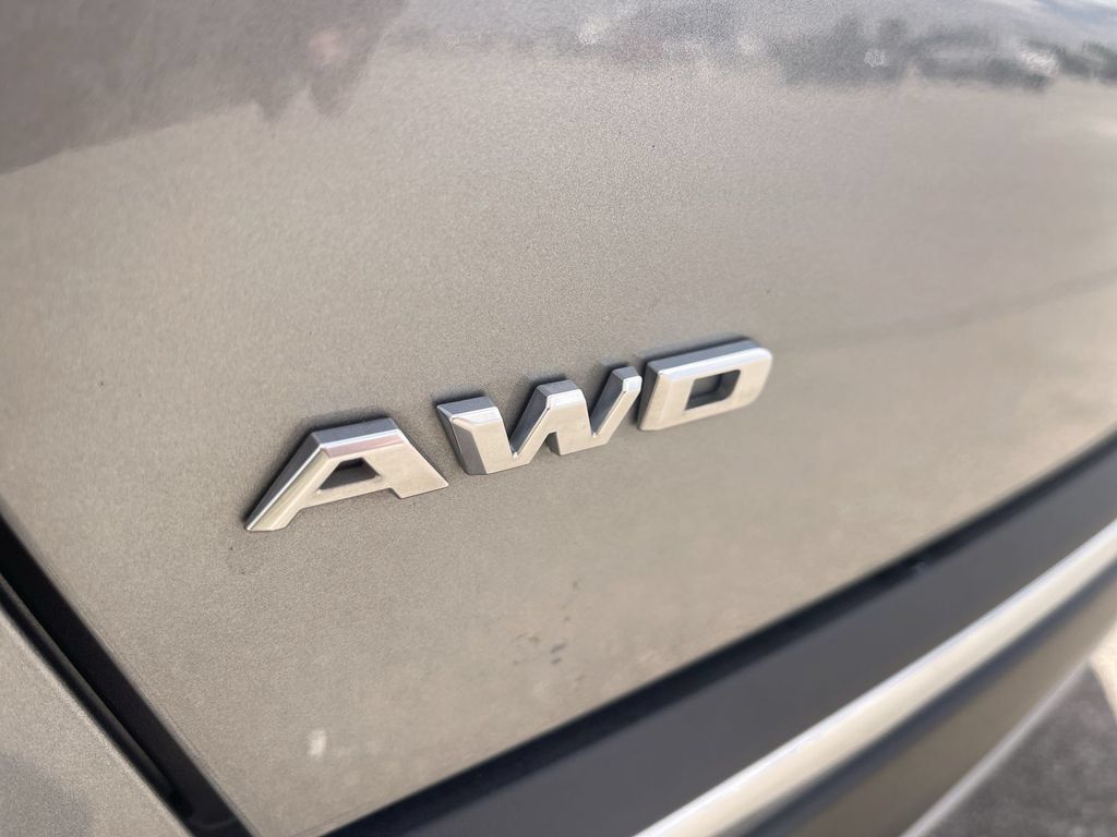 Used 2024 Cadillac XT5 Premium Luxury AWD/4WD image 14