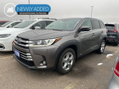 Used 2018 Toyota Highlander Limited w/ Carpet Mat Package (TMS)