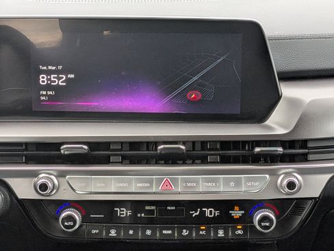 Used 2025 Kia Telluride S image 23