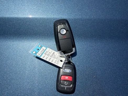Used 2020 Ford Escape SE AWD/4WD image 13