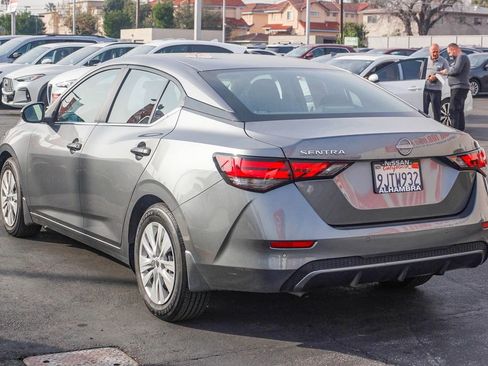 Certified 2024 Nissan Sentra S image 9