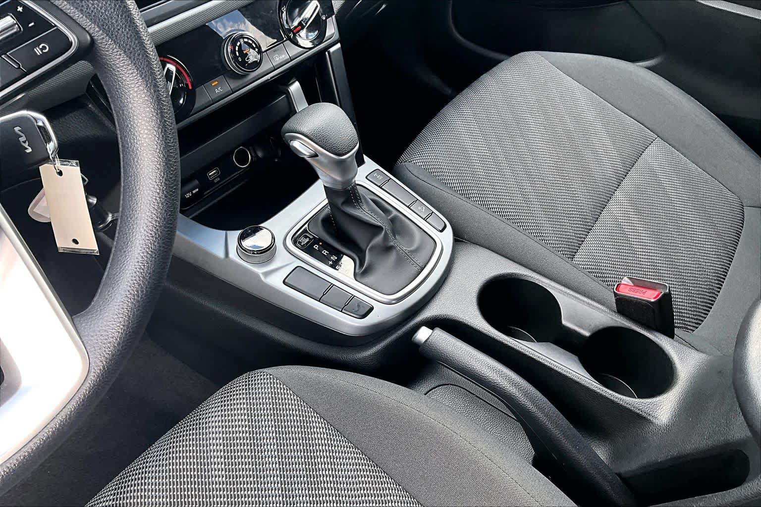 Certified 2026 Kia Seltos LX AWD/4WD image 17