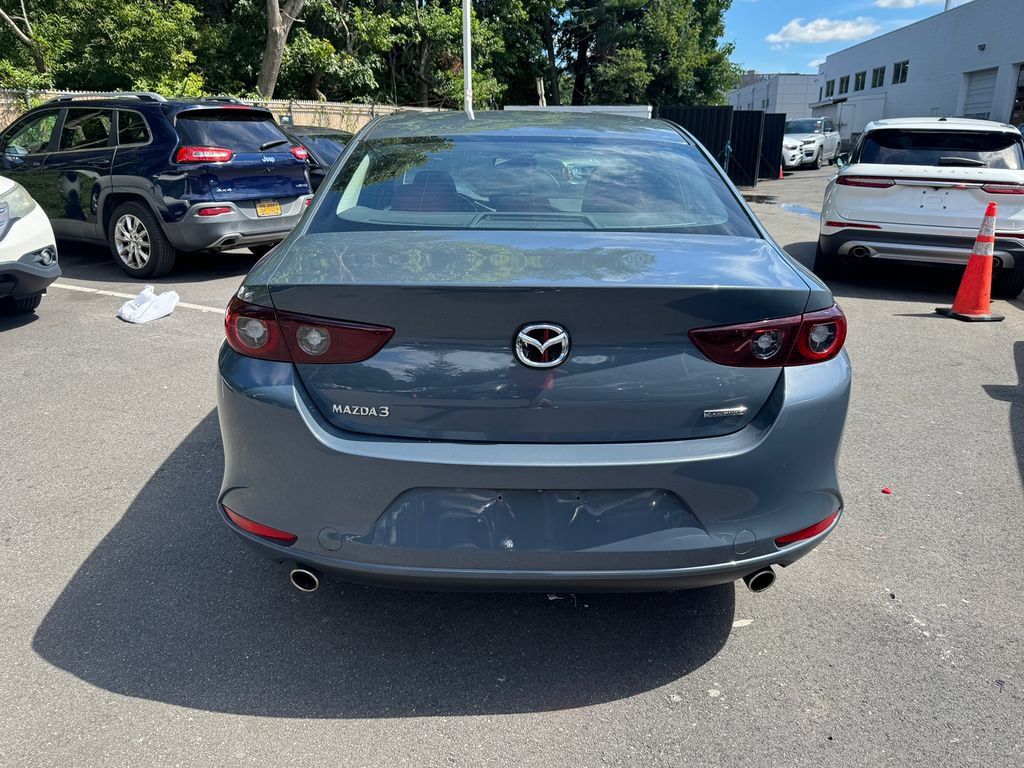 Used 2023 MAZDA MAZDA3 s FWD image 5