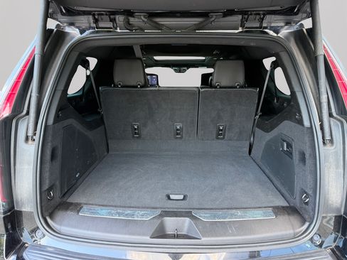 Used 2021 Cadillac Escalade ESV Sport w/ Driver Assist Tech Package AWD/4WD image 31