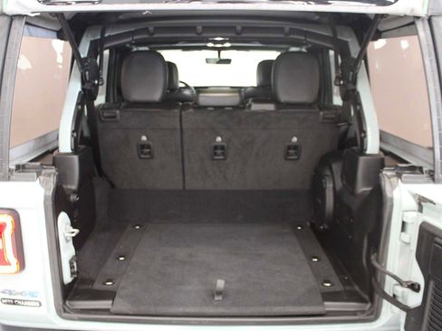 Used 2023 Jeep Wrangler Unlimited Rubicon 4xe w/ Steel Bumper Group AWD/4WD image 11