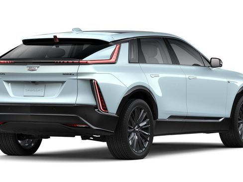 New 2026 Cadillac Lyriq Sport image 29