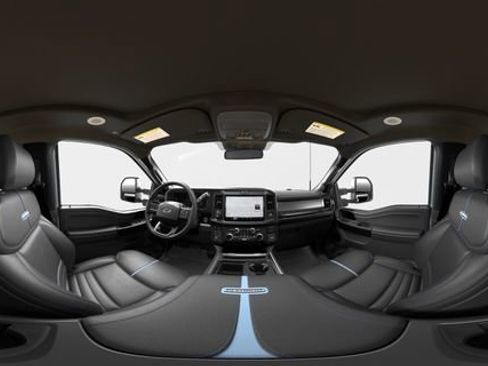 New 2026 Ford F350 4x4 Crew Cab DRW Super Duty image 8