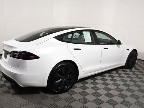 Used 2022 Tesla Model S image 7