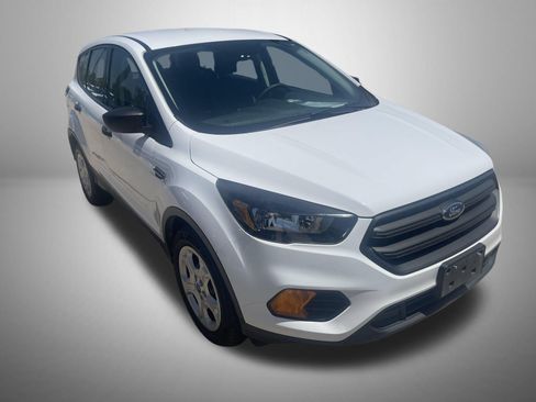 Used 2019 Ford Escape S FWD image 5