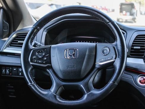 Used 2024 Honda Odyssey Sport image 15