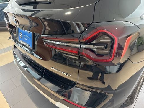 Certified 2024 BMW X3 xDrive30i w/ Convenience Package image 11