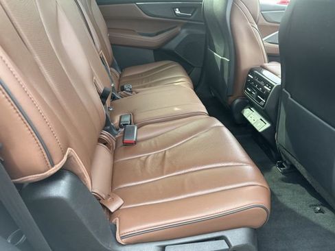 Used 2023 Acura MDX SH-AWD w/ Advance Package image 27