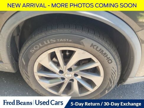 Used 2016 Nissan Rogue SL AWD/4WD image 24