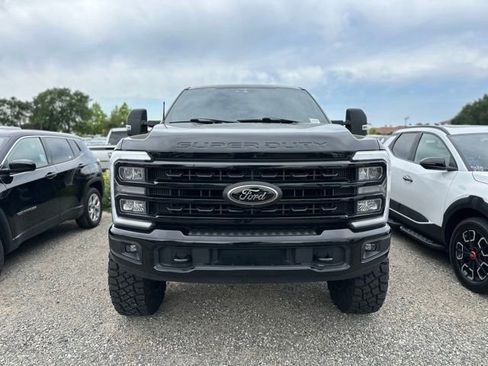 Used 2023 Ford F250 XLT w/ Black Appearance Package AWD/4WD image 2