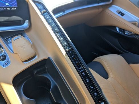 Used 2023 Chevrolet Corvette Stingray Premium Conv w/ Z51 Performance Package image 22