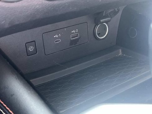 Used 2023 Nissan Altima 2.0 SR FWD image 32