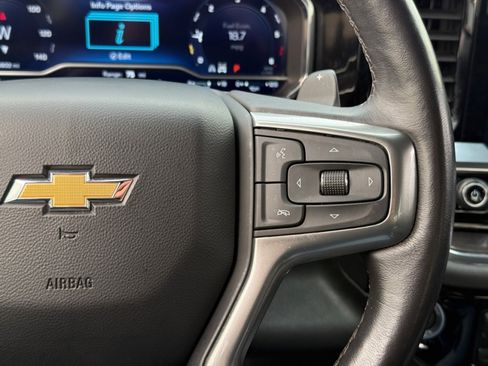 Used 2022 Chevrolet Silverado 1500 LTZ image 24